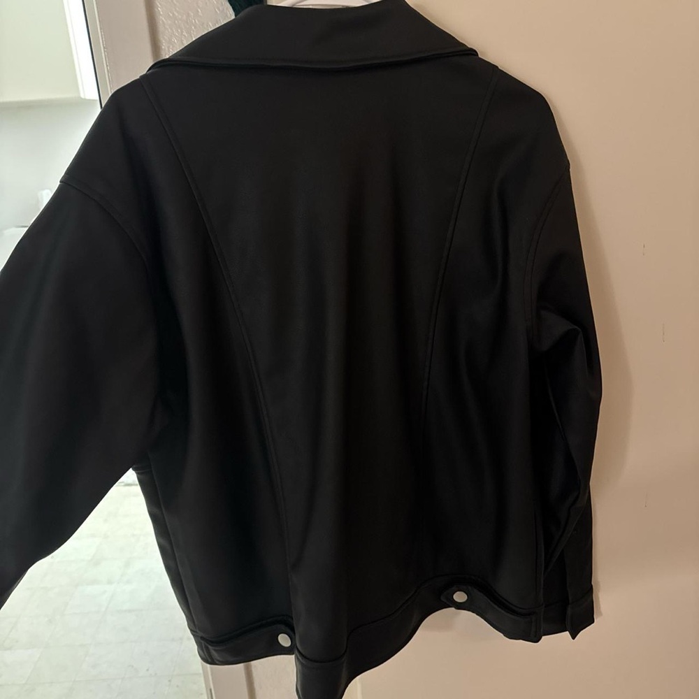 Universal Thread Black Leather Jacket - image 4
